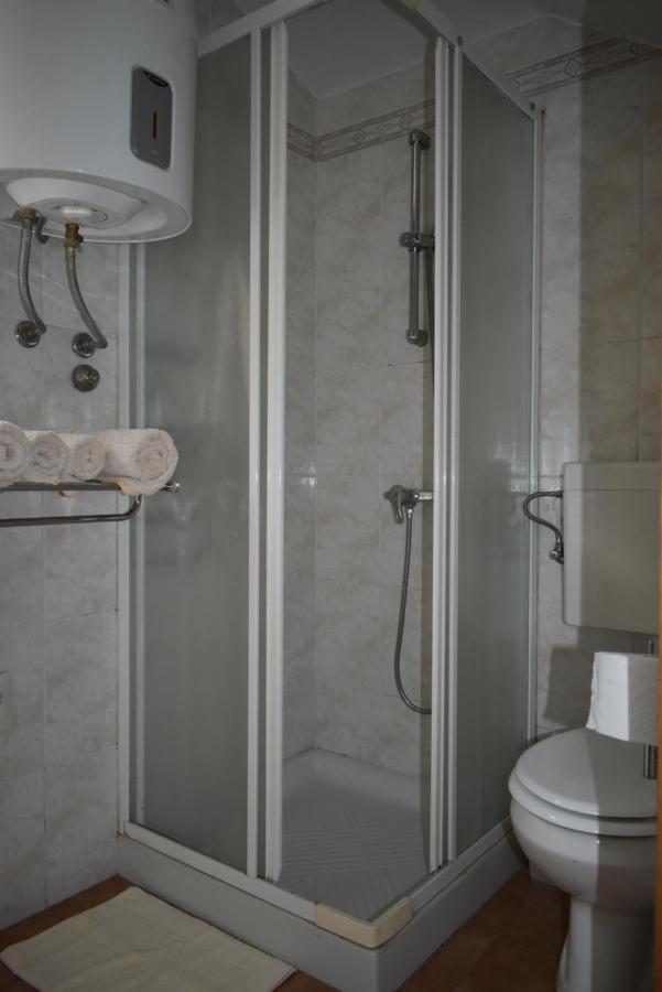 Studio Max With Parking Rovinj Ngoại thất bức ảnh