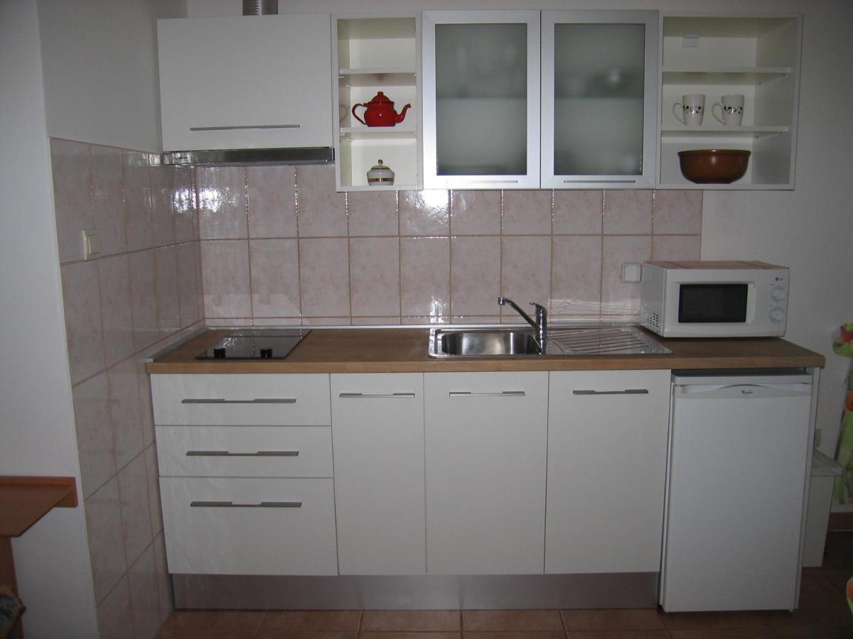 Studio Max With Parking Rovinj Ngoại thất bức ảnh